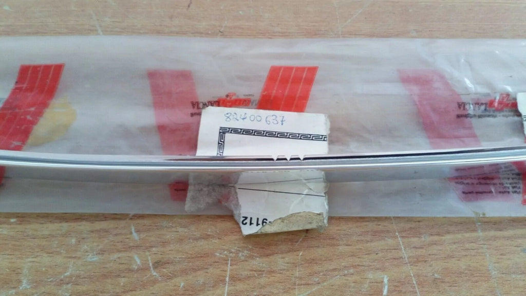 Front Door Molding Left fits Lancia Delta 82400637 Genuine View Rear