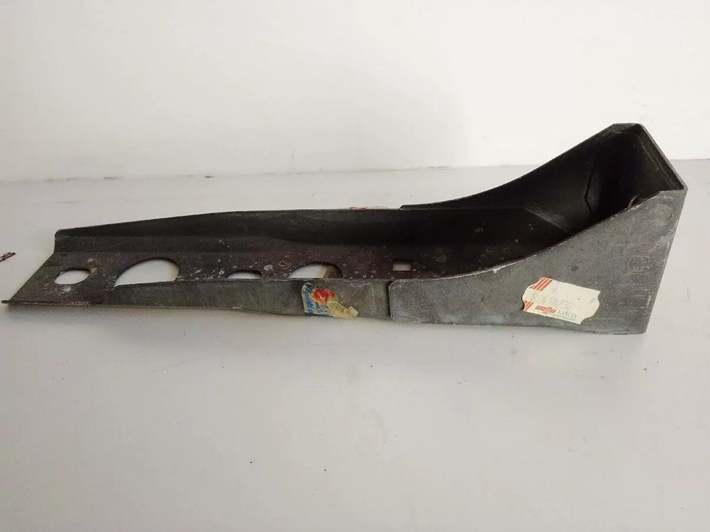 Front Bumper Bracket fits Lancia Delta 82418732 Genuine View Front