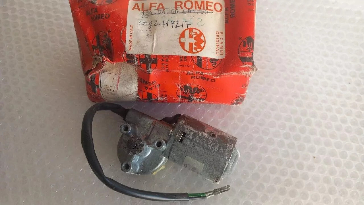 Front Seat Right Electric Motor fits Alfa Romeo 164 Turbo 82419217 Genuine View Front