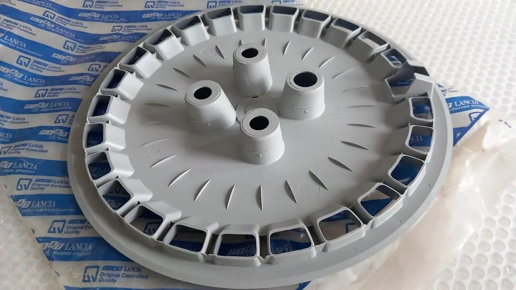 Wheel Hub Cap fits Lancia Delta 82421141 Genuine View Rear
