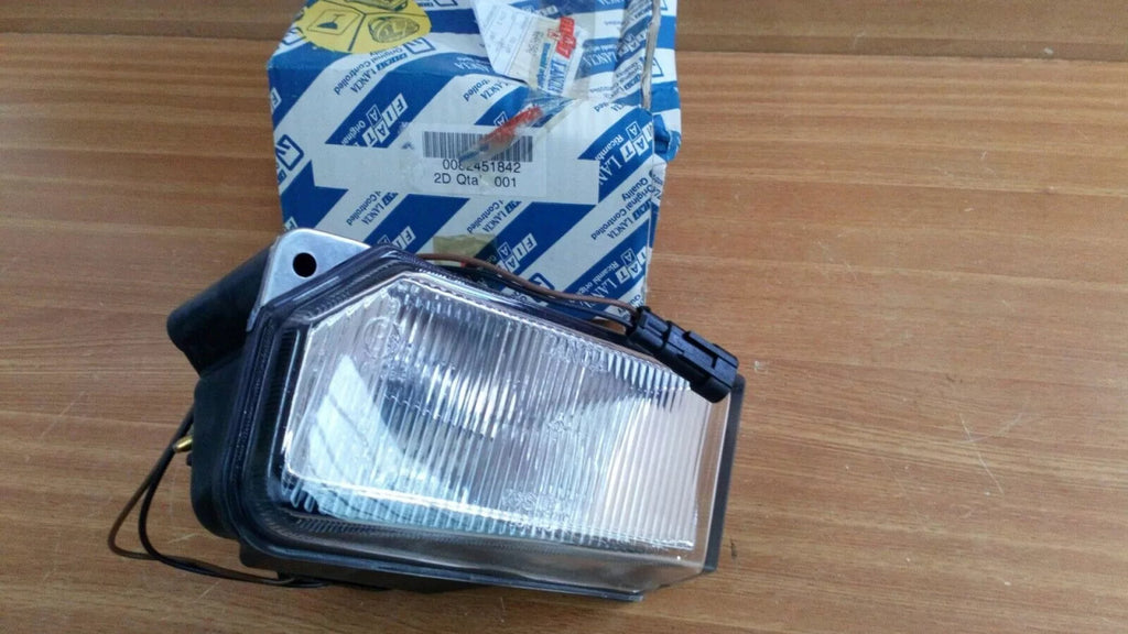 Fog Light Front Right fits Lancia Dedra 82451842 Genuine View Front