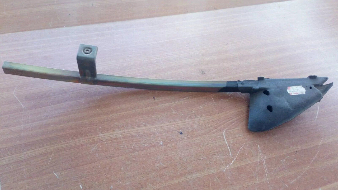 Window Channel Front Left fits Fiat Croma Lancia Thema 82452220 Genuine View Right