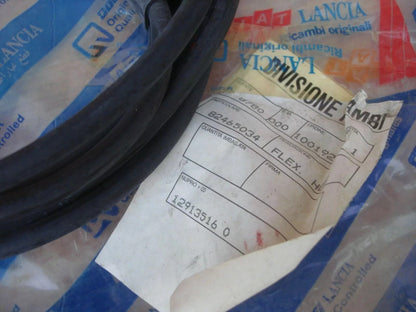 Windscreen Wipers Hoses Set fits Lancia Dedra 82465034 Genuine View Rear