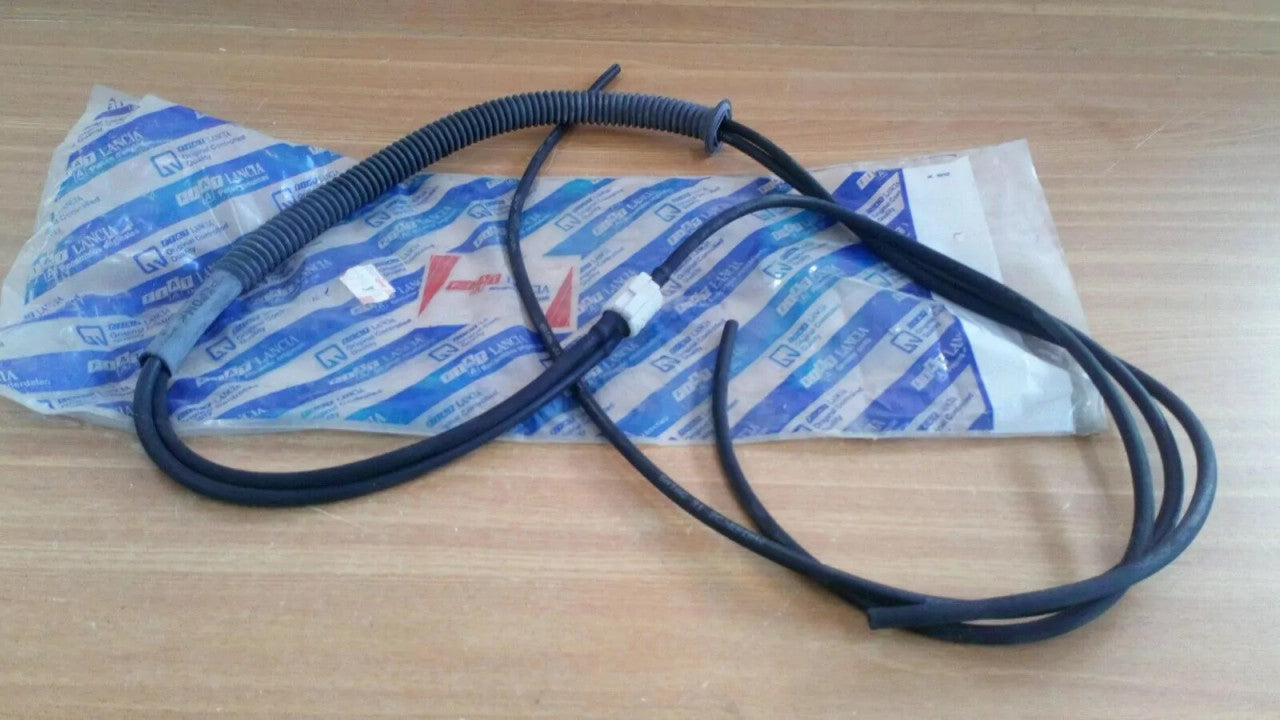 Windscreen Wipers Hoses Set fits Lancia Dedra 82465034 Genuine View Lower