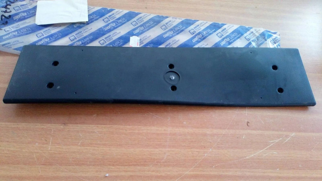 License Plate Panel Front fits Lancia Thema 82472318 Genuine View Front