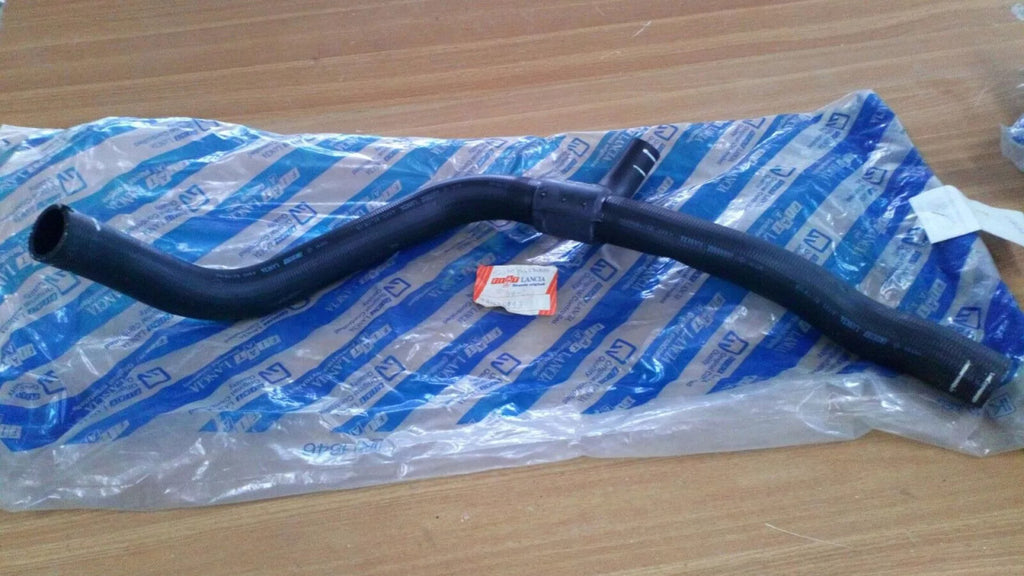 Radiator Hose Lower fits Fiat Croma Lancia Thema 82476993 Genuine View Front