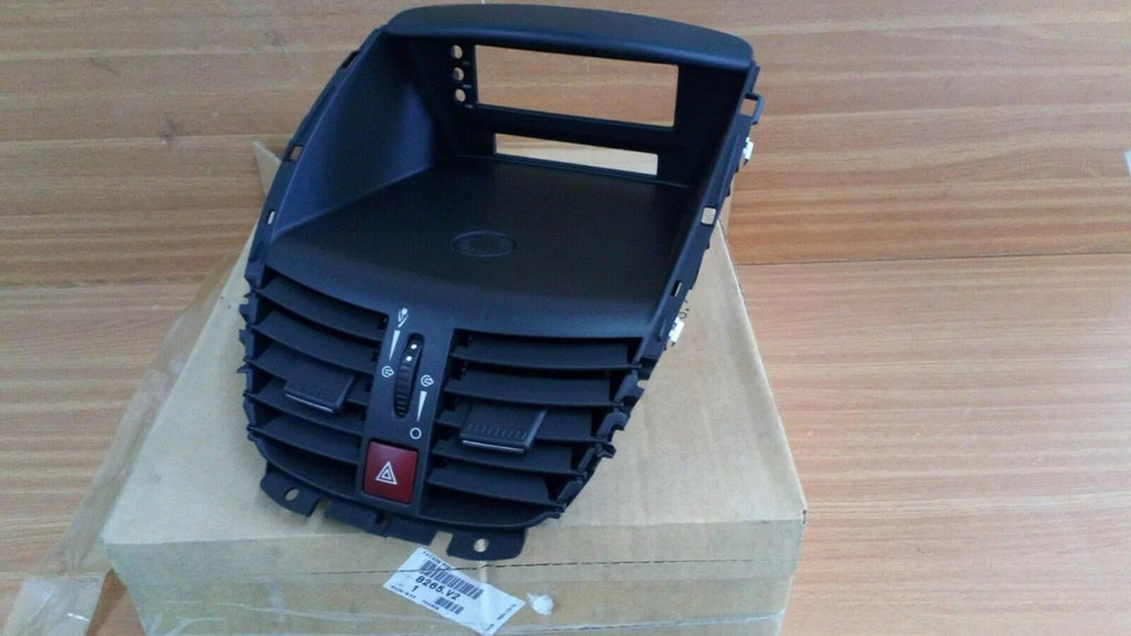 Center Console Air Vents fits Peugeot 207 8265V2 Genuine View Front