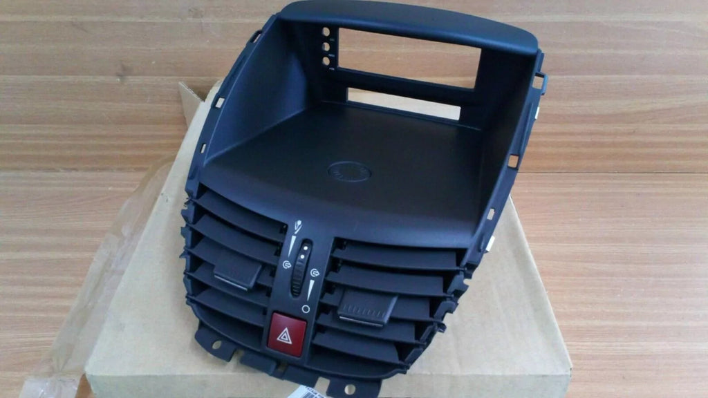 Center Console Air Vents fits Peugeot 207 8265V2 Genuine View Rear