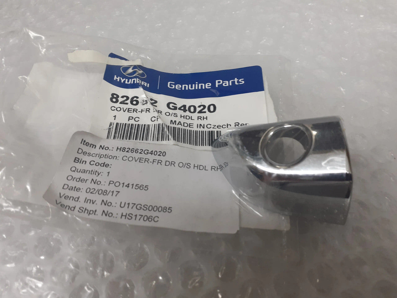 82662G4020 Exterior Door Handle Cover Front fits Hyundai Kia 82662-G4020 Genuine View Front