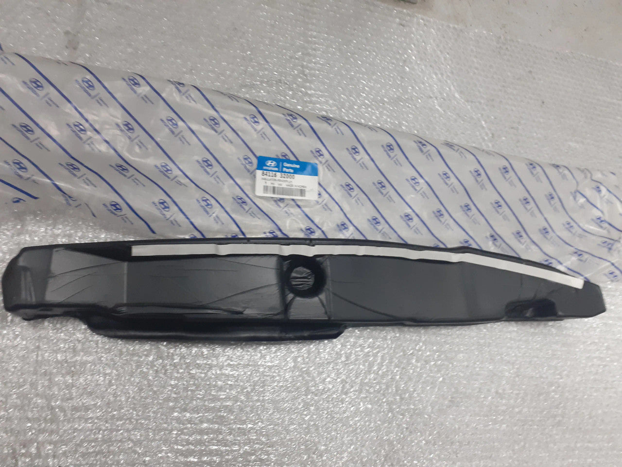 841163Z000 Fender Insulator Front Left fits Hyundai Kia 84116-3Z000 Genuine View Rear