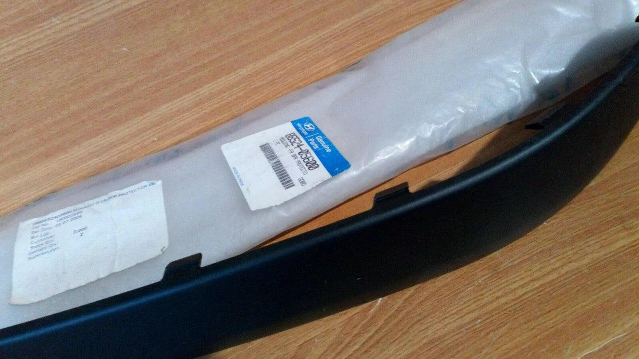 Bumper Moulding Front Right fits Hyundai Atoz Atos Santro 8652405600 Genuine View Rear