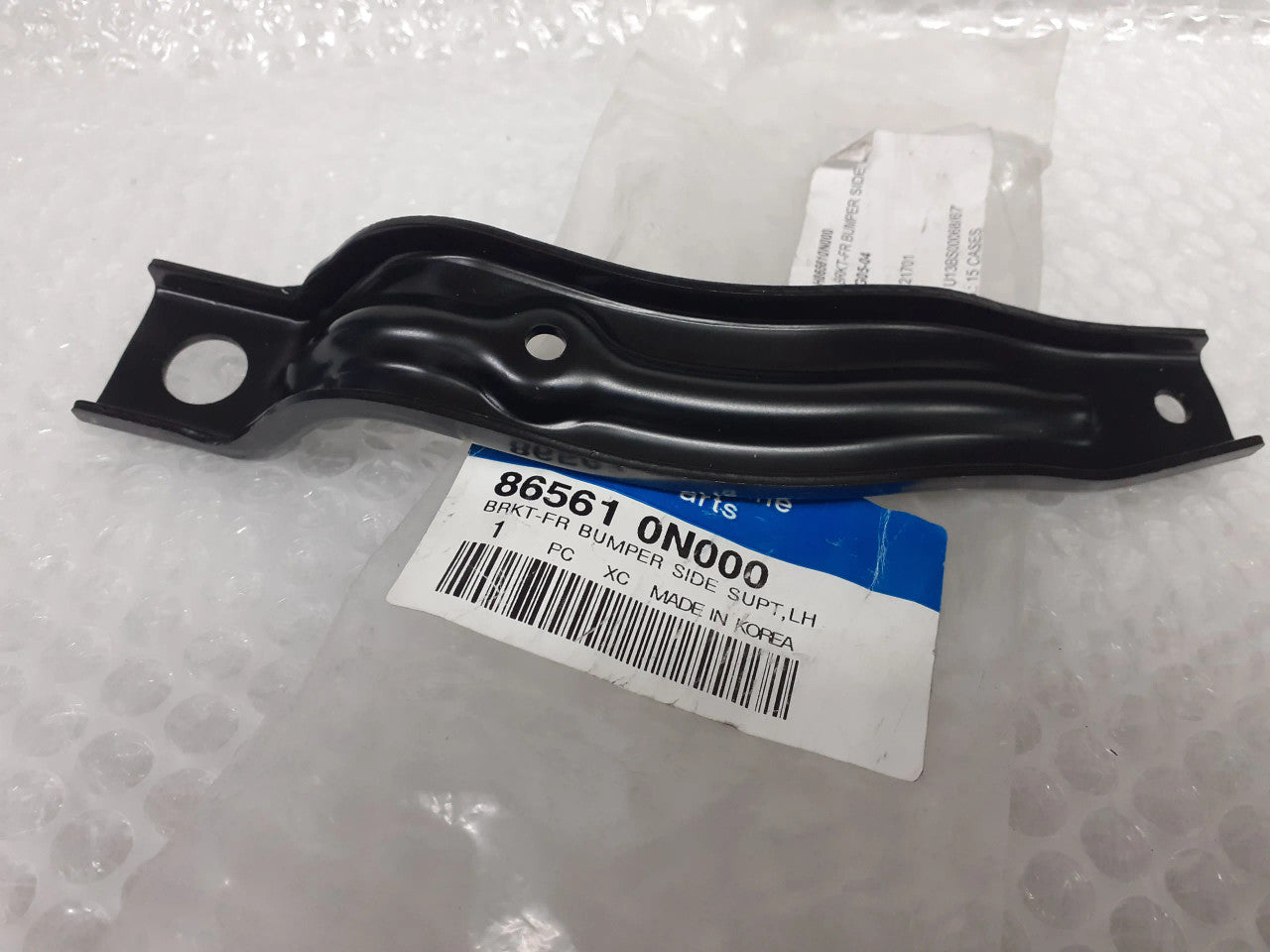 865610N000 View Front