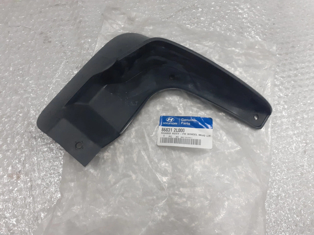 868312L000 Mud Flap Front Left fits Hyundai Kia 86831-2L000 Genuine View Front
