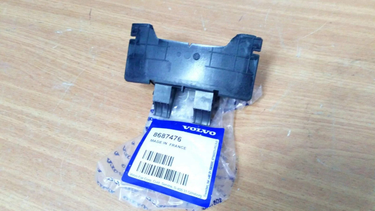 Center Console Rear Cup fits Volvo C30 S40 V50 8687476 Genuine View Rear