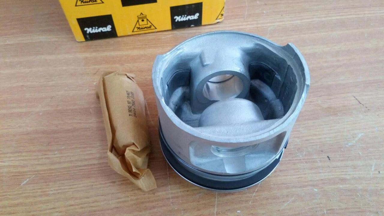 4x Pistons fits Mercedes 190 W201 OM601 87mm Bore STD 88-743600-10 View Rear