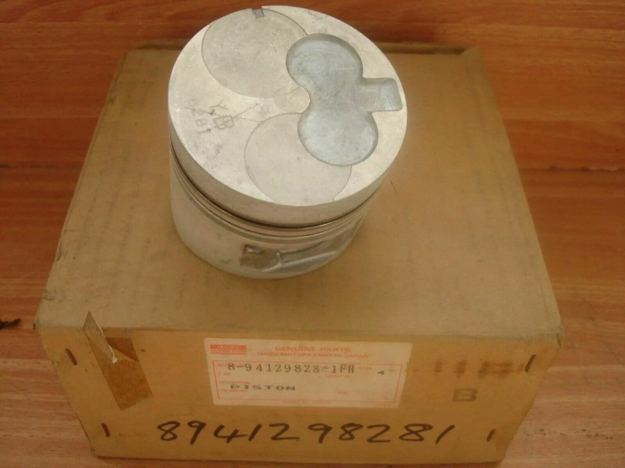 Piston fits Isuzu 4EC1 Opel Corsa A Vauxhall Nova STD Genuine 8941298281 View Front