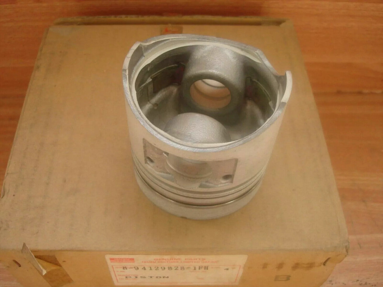 Piston fits Isuzu 4EC1 Opel Corsa A Vauxhall Nova STD Genuine 8941298281 View Rear