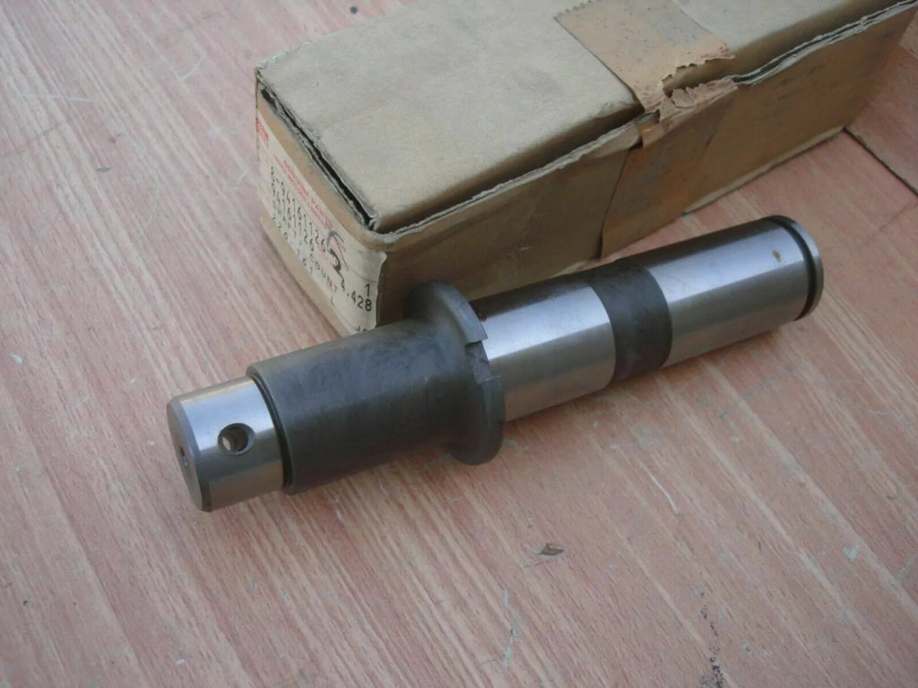Countershaft Transfer fits Isuzu Pickup TFS WFR Chevrolet LUV Opel Campo 4WD 8941611261 View Rear