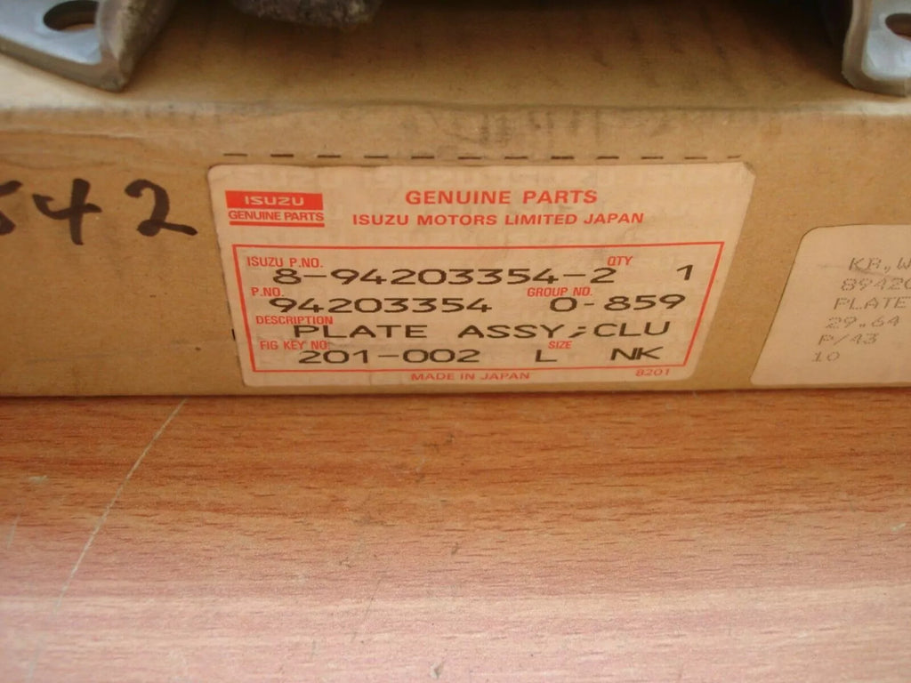 Pressure Plate fits Isuzu KB Pickup WFR Chevrolet LUV Bedford C190 Genuine 8942033542 View Left