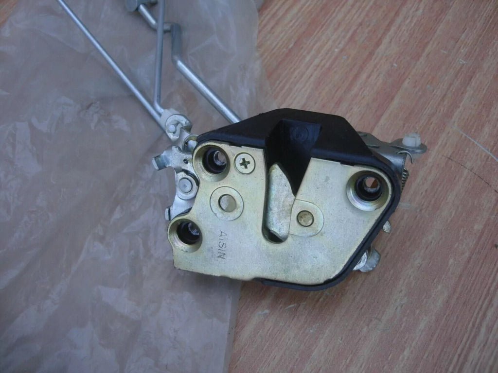 Door Lock Right fits Isuzu Pickup KB 1981 8942176924 Genuine View Right