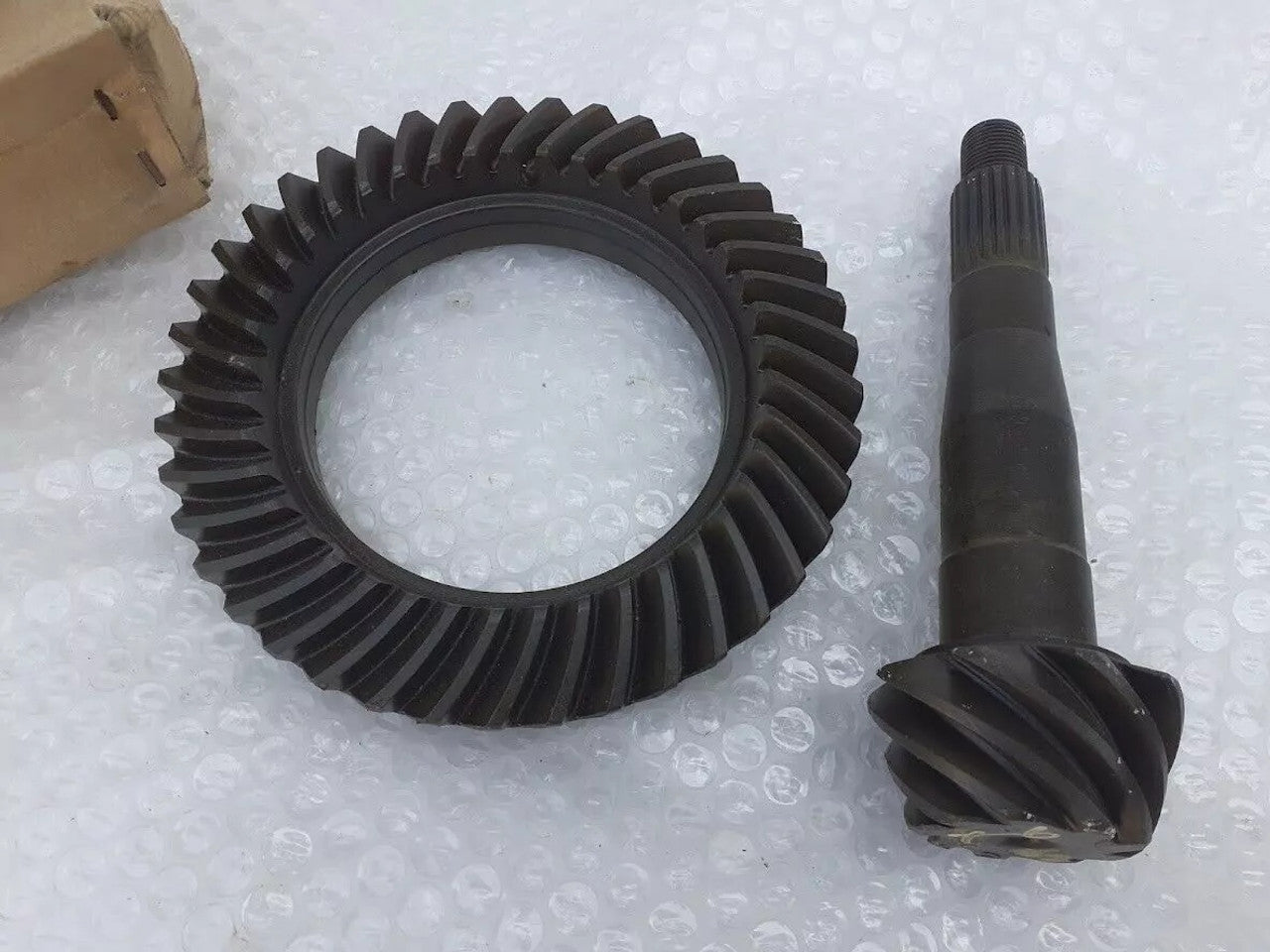 Differential Pinion Gear Front fits Isuzu Pickup TFS Chevrolet LUV 4JA1 Genuine 8942268761 View Upper