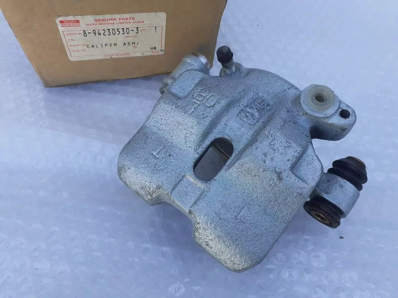 Brake Caliper Front Left fits Isuzu Pickup KB26 KB41 8942305303 Genuine View Upper