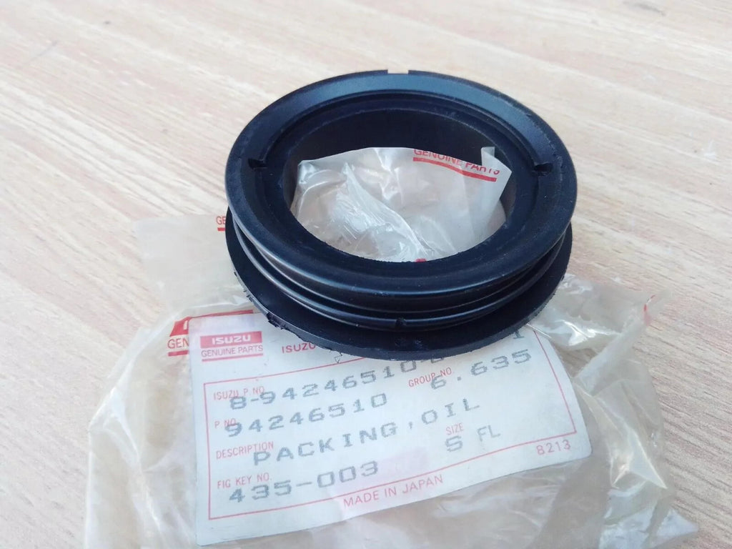 Power Steering Reservoir Tank Gasket fits Isuzu Pickup Chevrolet LUV Opel Campo 8942465100 View Front