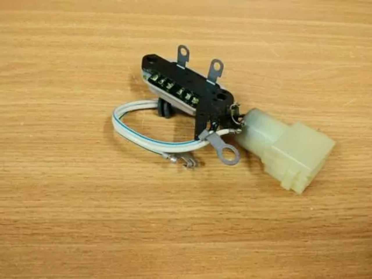 Alternator Regulator fits Isuzu Chevrolet Holden Opel Vauxhall C223 Genuine 8942521850 View Right