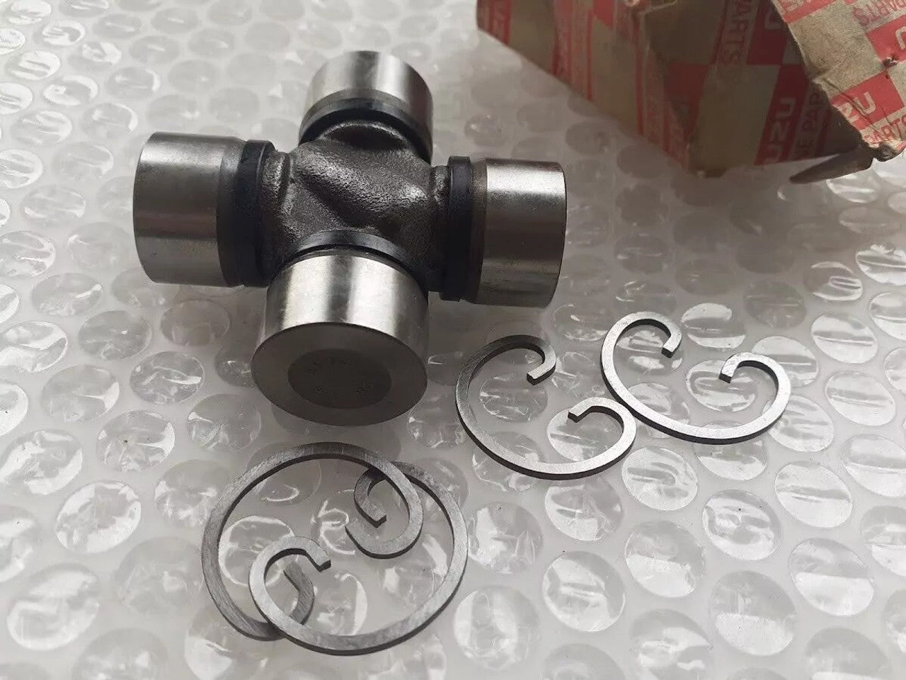 Universal Joint 24x61 fits Isuzu Pickup TF Chevrolet LUV 8970339320 Genuine 8943355880 View Left
