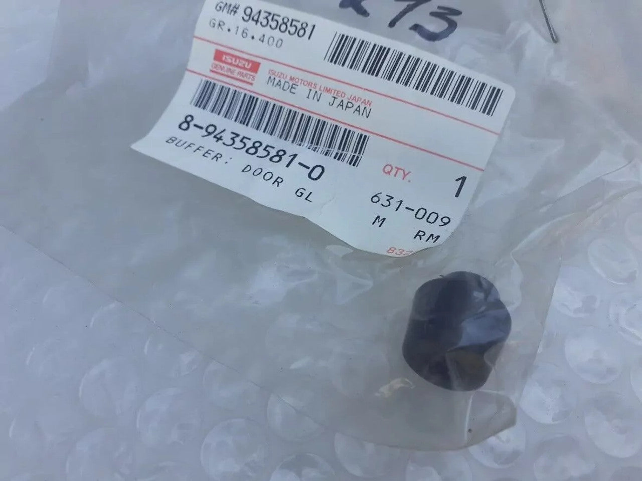 2x Door Glass Buffer fits Isuzu Trooper Bighorn Vehicross 8943585810 Genuine View Rear