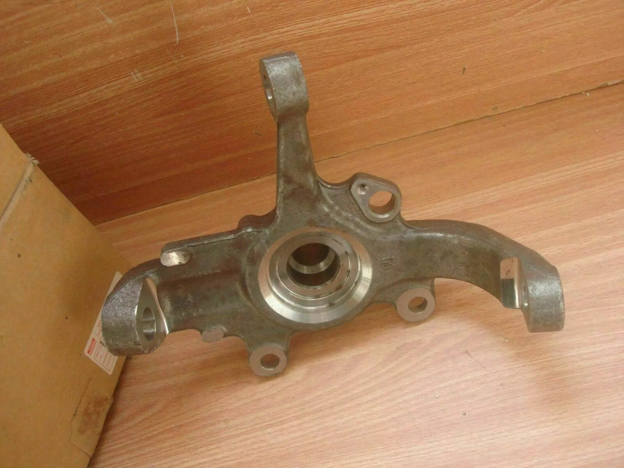Steering Knuckle Right fits Isuzu Trooper Bighorn UBS Opel Monterey Frontera 8943744130 View Rear