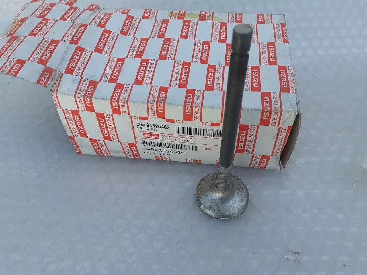 1x Exhaust Valve fits Isuzu 6HE1 6HH1 engines 8943954621 Genuine View Front