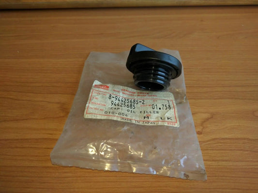 Oil Filler Cap fits Isuzu Tooper Honda Passport Acura SLX TFR55 4JB1T 4XE1 4LE2 8944256852 View Front