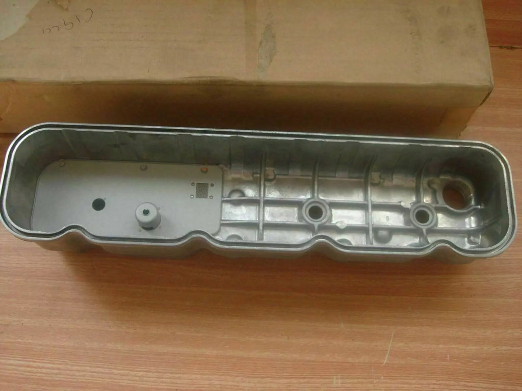 Rocker Cover fits Isuzu Pickup TF Chevrolet LUV Opel Vauxhall Holden 4JA1T 4JB1T 8944337422 View Rear