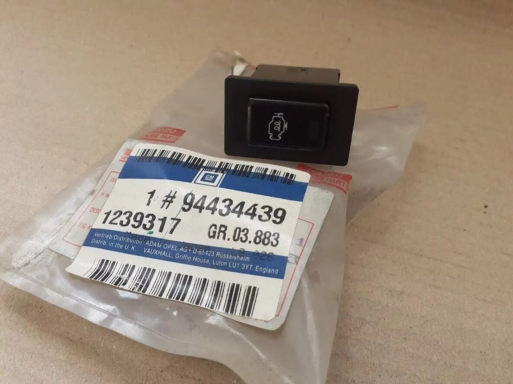 Engine Warm Switch fits Opel Vauxhall Frontera A Campo Isuzu Pickup TF MU 8944344390 View Front