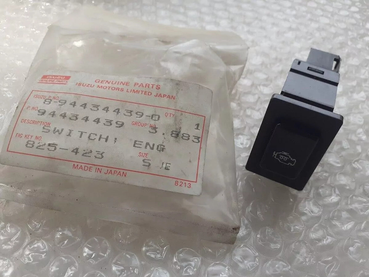 Engine Warm Switch fits Opel Vauxhall Frontera A Campo Isuzu Pickup TF MU 8944344390 View Left