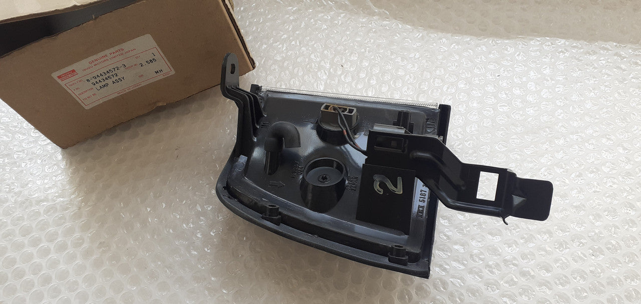 Turn Signal Front Left fits Isuzu Pickup Chevrolet LUV 8944345723 Genuine View Rear