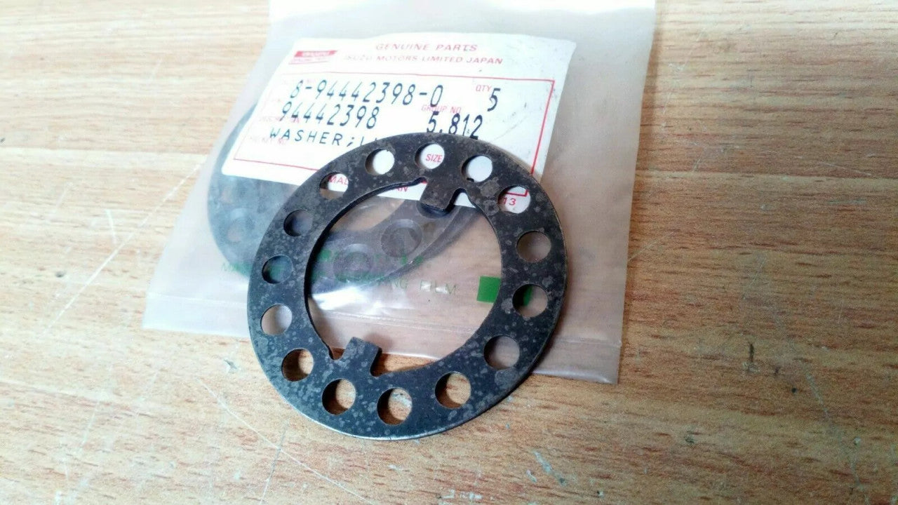 2x Hub Adjusting Nut Washer Front fits Isuzu Chevrolet Opel 8944423980 Genuine View Front