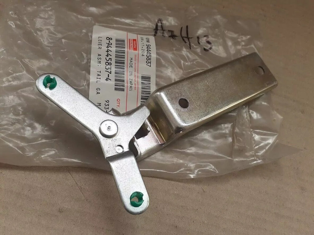 Tailgate Lock Lever fits Isuzu Pickup TF Chevrolet LUV 8944458374 Genuine View Rear