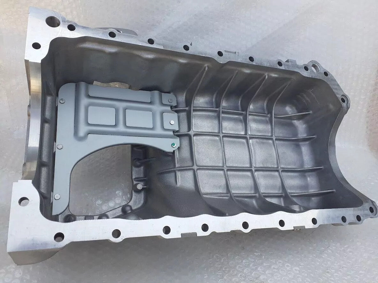 Crankshaft Case Crankcase fits Isuzu Pickup TF Chevrolet LUV 4JA1 4JB1 Genuine 8944535212 View Front