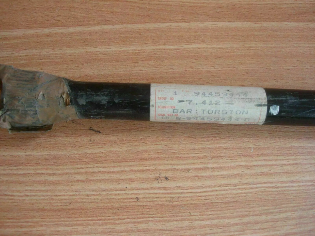 Torsion Bar Right fits Isuzu Pickup TFS Pickup Chevrolet LUV 8944594440 Genuine View Right