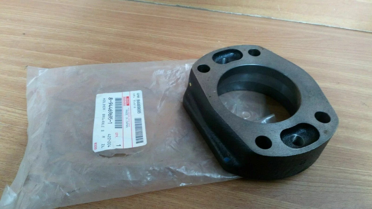 Rear Axle Bearing Housing fits Isuzu Pickup Opel Campo Chevrolet LUV 8944696951 View Rear