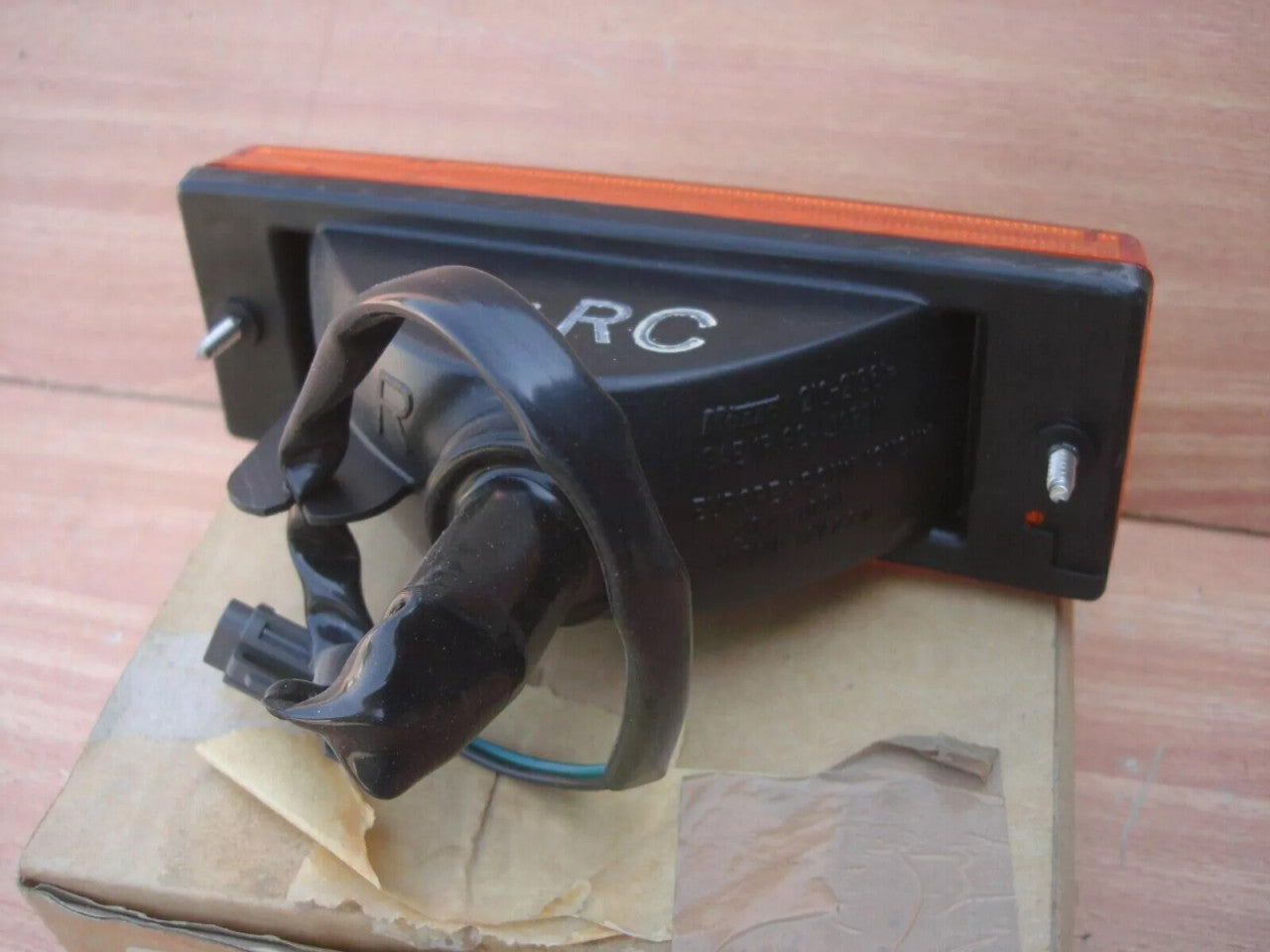 Indicator Turn Signal Front Right fits Isuzu Pickup TF Chevrolet LUV Genuine 8944743164 View Rear