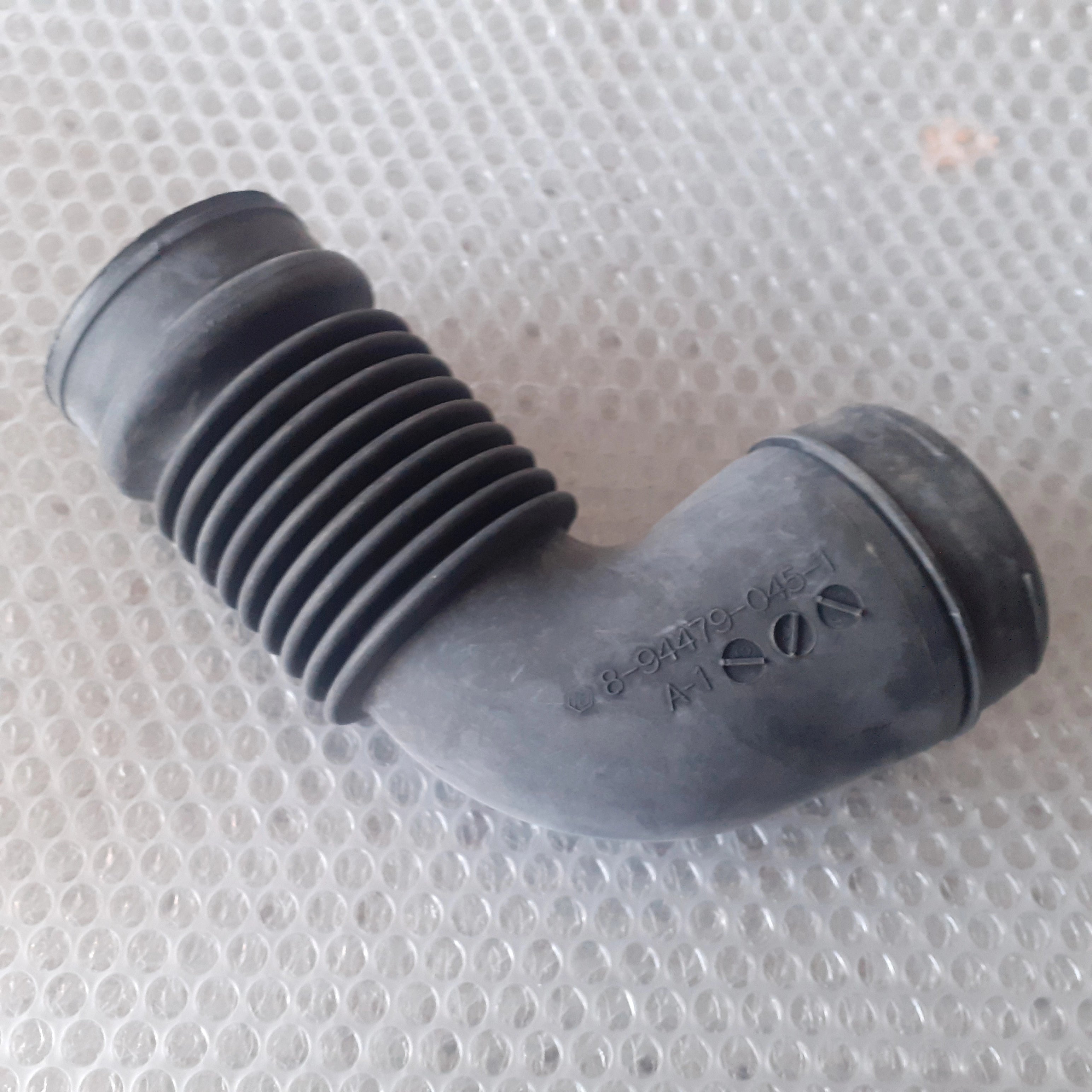 Air Hose Flexible fits Isuzu 4JB1T 8944790451 Genuine View Front