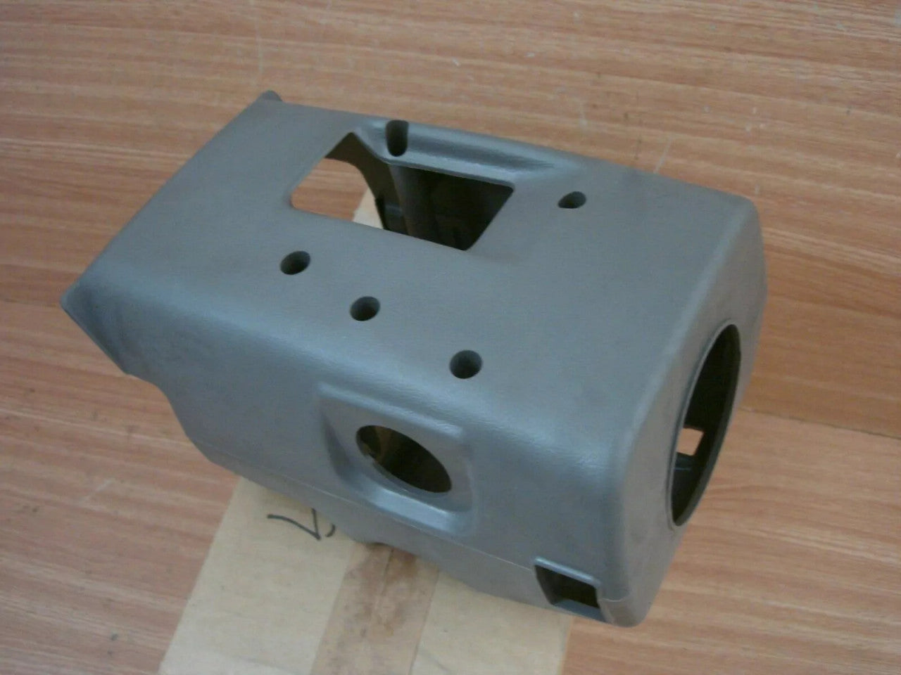 Steering Column Cowl Cover RHD fits Isuzu Opel Chevrolet Vauxhall Genuine 8970048492 View Right