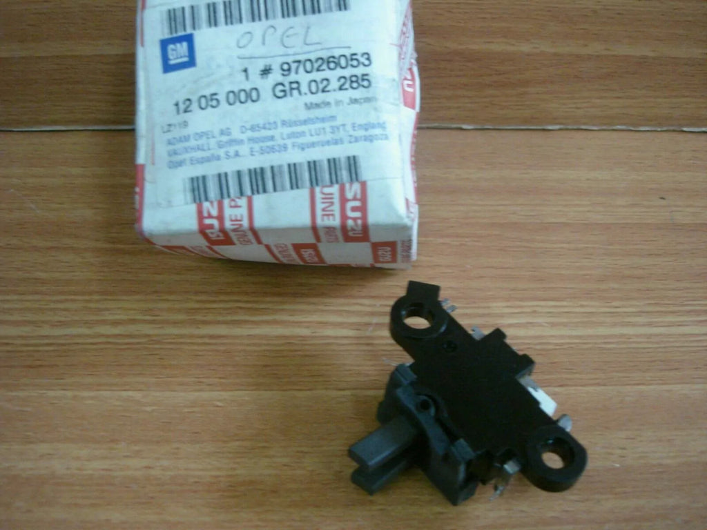Alternator Holder Brush fits Isuzu TF Trooper UBS Chevrolet Opel Corsa 15D 17D 8970260530 View Rear