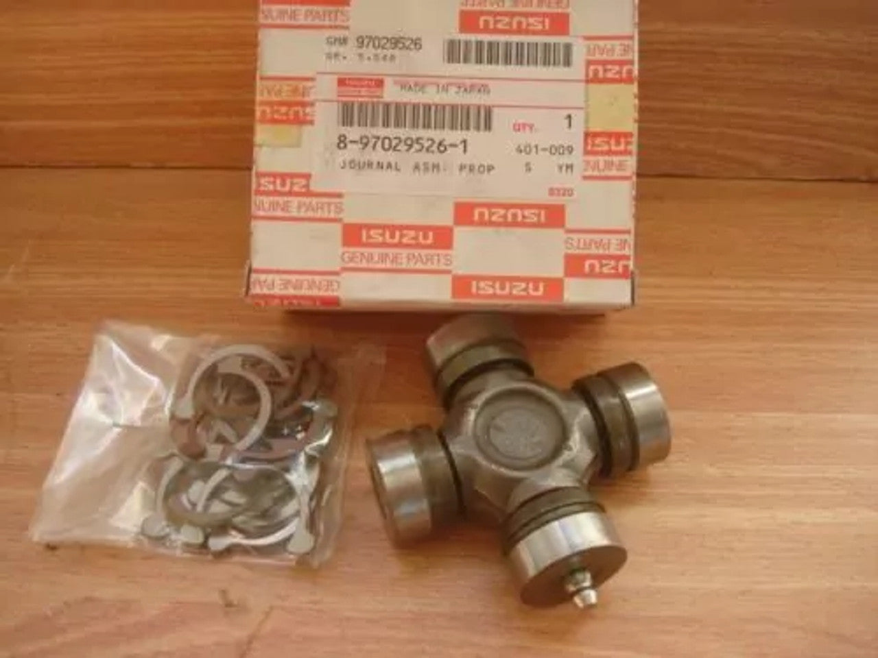 Universal Joint fits Isuzu Pickup Chevrolet LUV Opel Campo 29x50 Genuine 8970295261 View Right