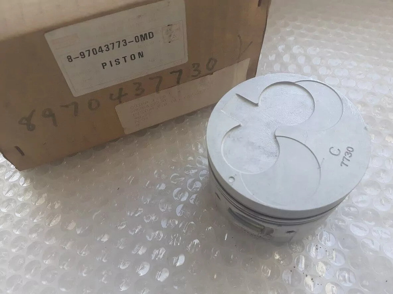 4x Piston fits Opel Vauxhall Vectra A Astra F 17TD 97043773 Genuine 8970437730 View Front