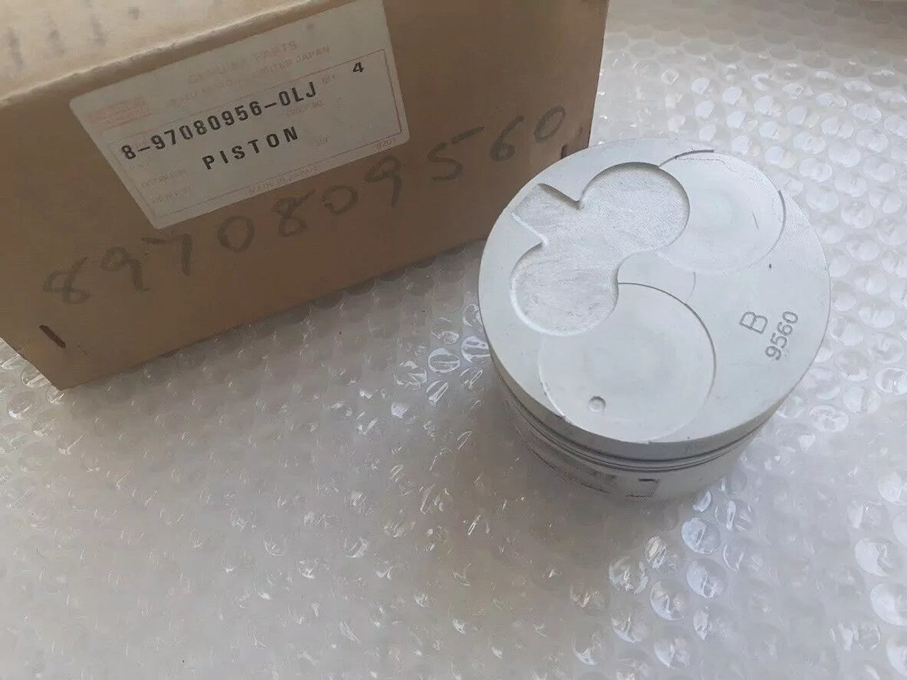 4x Piston fits Opel Vauxhall Corsa A B Nova Tigra A 15D X15D 97080956 Genuine 8970809560 View Front