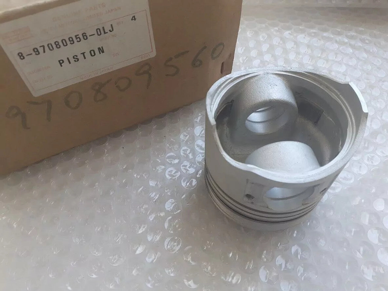 4x Piston fits Opel Vauxhall Corsa A B Nova Tigra A 15D X15D 97080956 Genuine 8970809560 View Rear